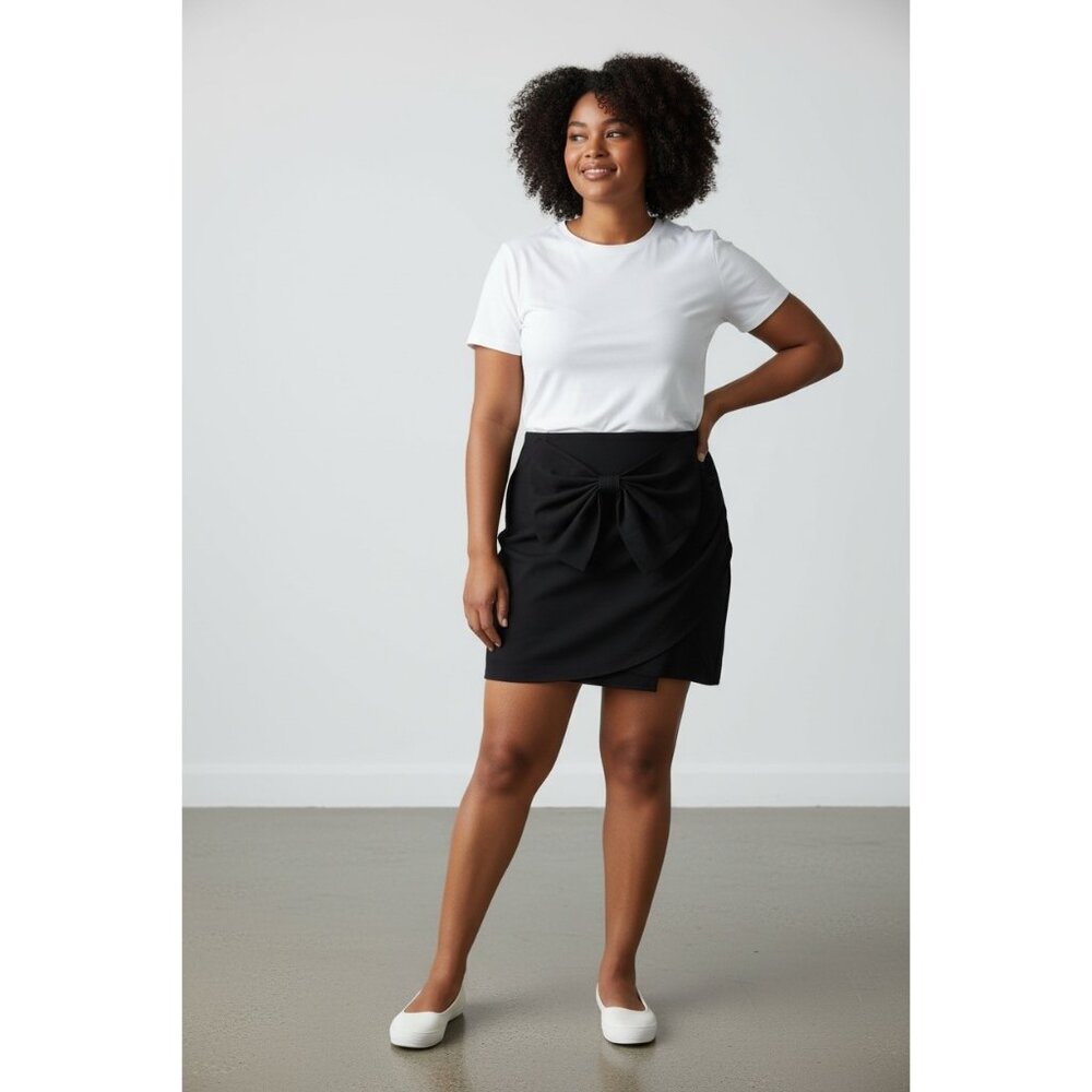 Vero Moda Women's Black Mini Skirt With Bow 10